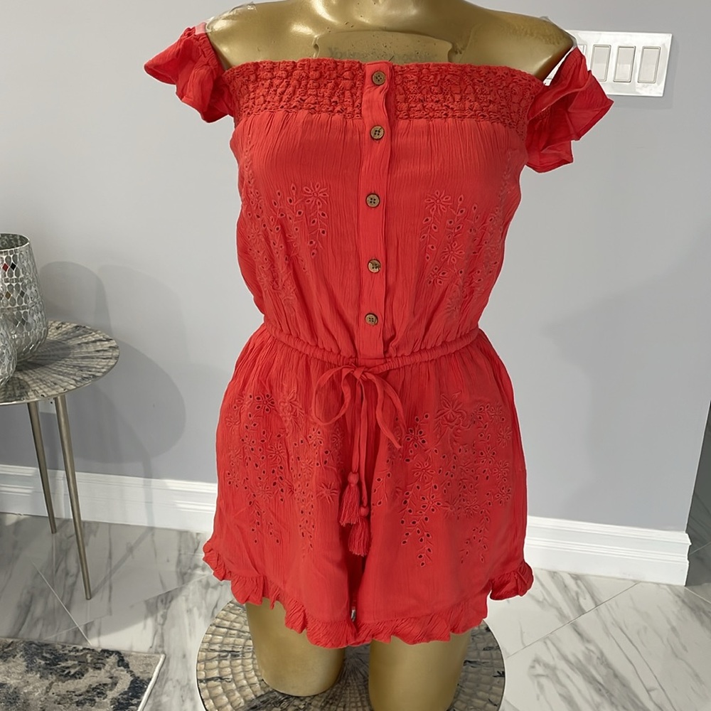 American Eagles Outfitters Womens Romper  Size Small New